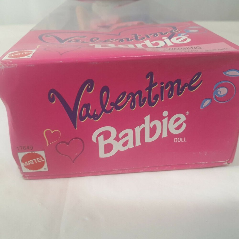 Mattel Valentine Barbie Special Edition New In Box - Picture 6 of 10